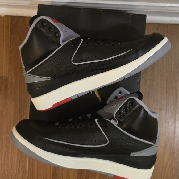 GS Air Jordan 2 Black Cement Sz 7 - Picture 3 of 6